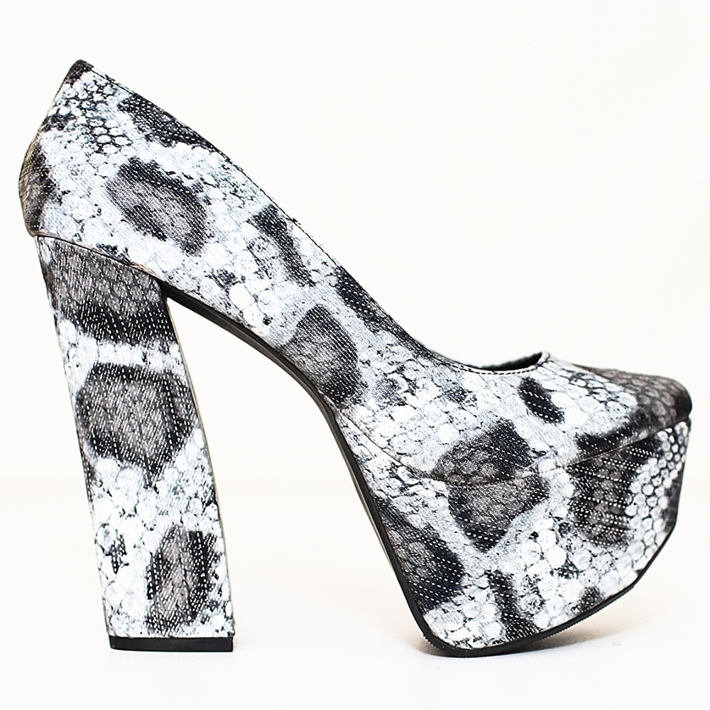 FAHRENHEIT ANNE-01 HEELS - Picture 2 of 4